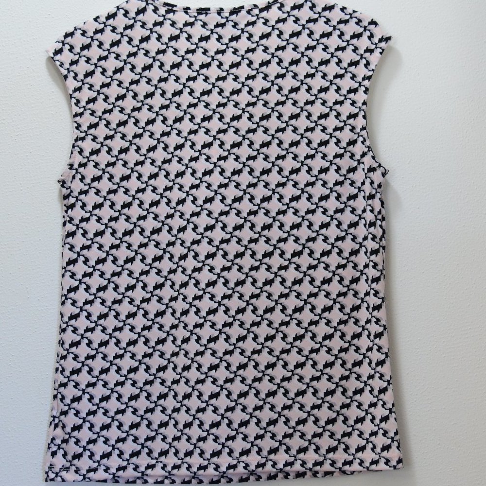 Pink pattern blouse - Picture 3 of 4
